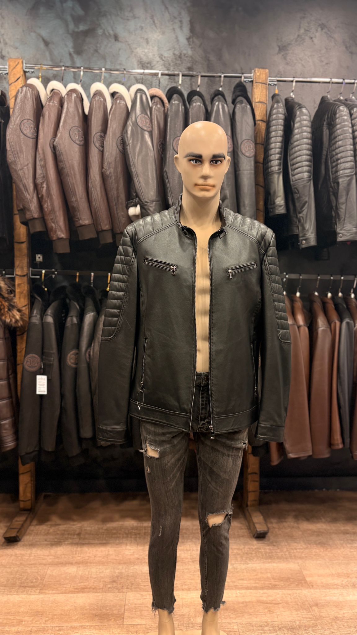 haina din piele naturala cluj