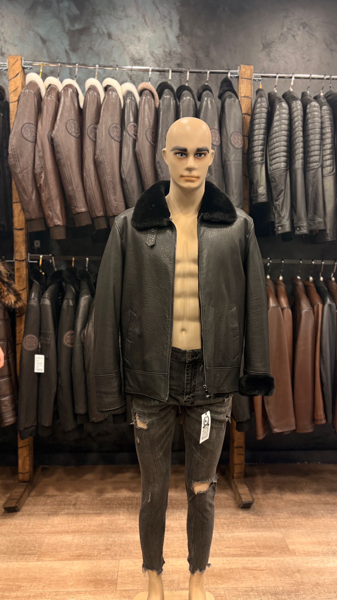 haina din piele naturala cluj