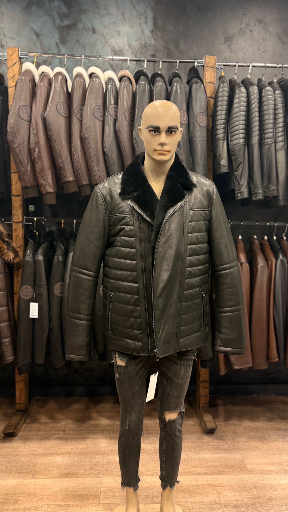 haina din piele naturala cluj